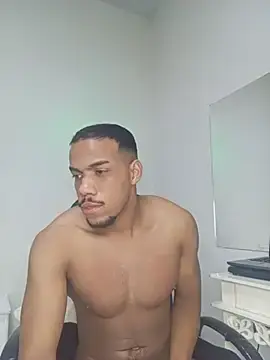 Stripchat Free Porn Cam of blackbaby101010