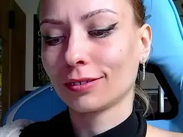 Stripchat Watch Live Sex Cams of karo123421