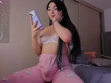 Stripchat Free Porn Cam of sussan_dream1