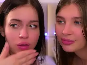 Stripchat Nude Webcam of vivid_girls_vg