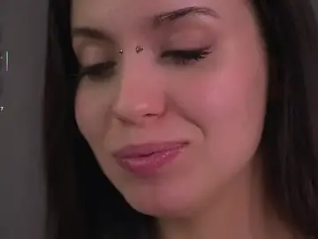 Stripchat Free Porn Cam of vivid_girls_vg