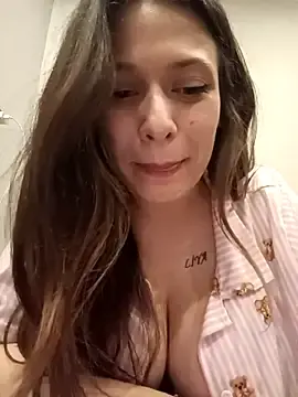 Stripchat Nude Webcam of DevinAras