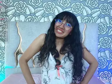 Stripchat Free Porn Cam of rosee_tay1