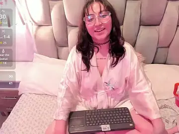 Stripchat Live Porn of Maddie-LesYoux