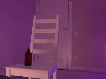 Stripchat Free Live Porn of Miablueye