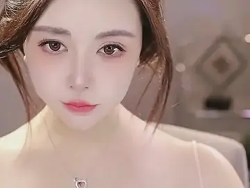 Stripchat Best Webcam of Qiaoqiao__