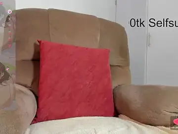 Stripchat Live Sex Cam of selfsuckqueen_