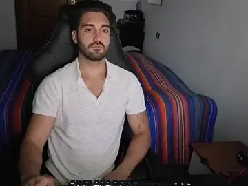 Stripchat Best Webcam of Al3xox02