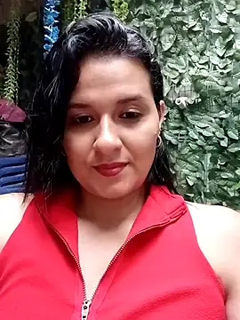 Stripchat Sex Cam of elena_jonees