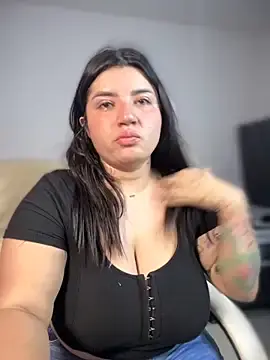 Stripchat Best Webcam of horny_roomiess