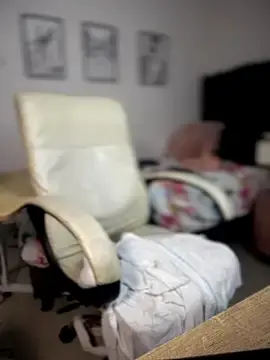 Stripchat Best live sex cam show of horny_roomiess