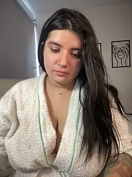 Stripchat Live Porn of horny_roomiess