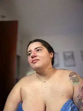 Stripchat Private Sex Chat of horny_roomiess