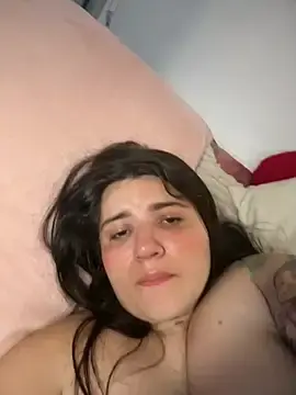 Stripchat Sex Cam of horny_roomiess