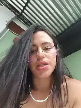 Stripchat Watch Live Sex Cams of ALEJA__22