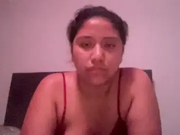 Stripchat Live Sex Cam of Kmiii21