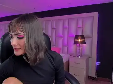 Stripchat Adult Video Chat of LuisaJonnes_