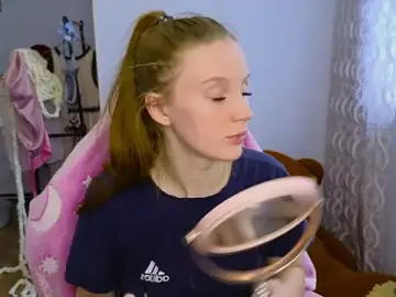 Stripchat Sex Cam of Mary_Blu