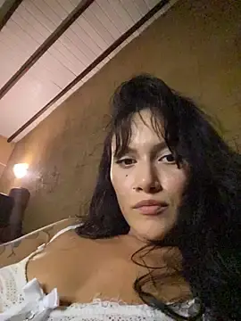 Stripchat Watch Live Sex Cams of jepetitoiseau