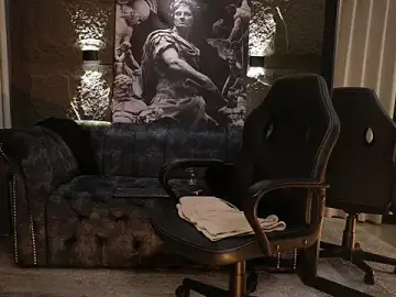 Stripchat Adult Webcams of DannSaenz