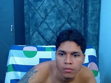 Stripchat Adult Webcams of David_Gil