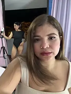 Stripchat Sex Cam of lilith_cut3