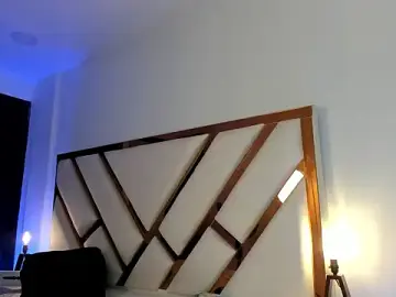 Stripchat Watch Live Sex Cams of Aron_cruz
