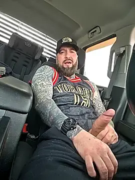 Stripchat Nude Webcam of Beardedtattood