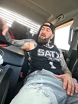 Stripchat Best Webcam of Beardedtattood