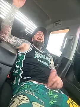 Stripchat Sex Chat of Beardedtattood