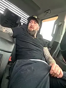 Stripchat Best Webcam of Beardedtattood