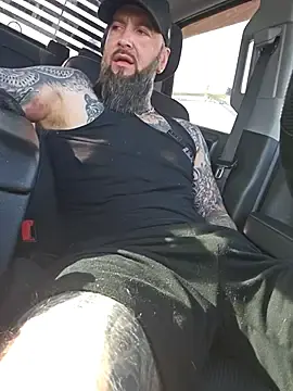Stripchat Watch Live Sex Cams of Beardedtattood