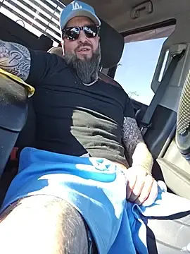 Stripchat Best Webcam of Beardedtattood