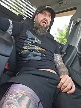 Stripchat Adult Webcam of Beardedtattood