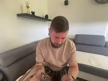 Stripchat Free Porn Cam of BonnyundClyde19