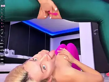 Stripchat Adult Video Chat of StacyBabe_