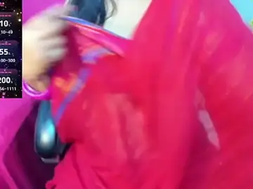 Stripchat Free Porn Cam of YourKittuu