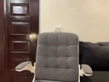 Stripchat Watch Live Sex Cams of Your_sweetnaughty143