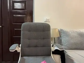 Stripchat Adult Webcam of Your_sweetnaughty143