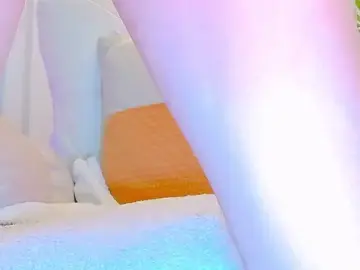 Stripchat Live Porn of MeettheRainbow