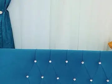 Stripchat Nude Webcam of MegaBoobsDeee