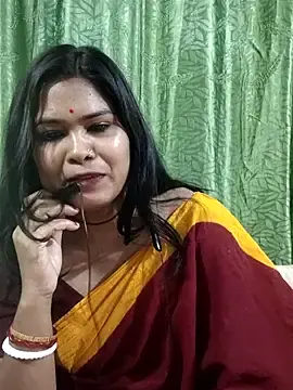 Stripchat Watch Live Sex Cams of yoursweety09