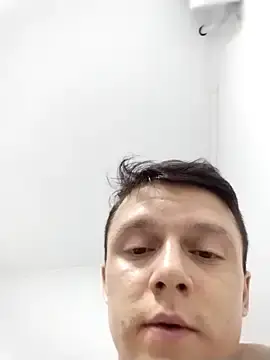 Stripchat Live Sex Cam of RAFAELQUINTEROSCAVALHEI