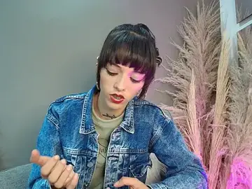 Stripchat Live Sex of Vaiolett_Smith