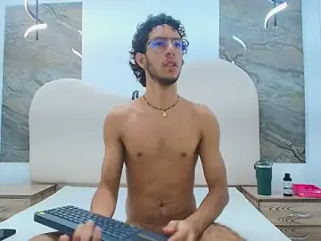 Stripchat Adult Video Chat of LEO_SANZ66