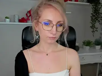 Stripchat Private Sex Chat of CinderellaMoon