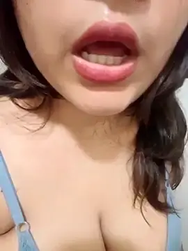 Stripchat Live Porn of Cute_Riddhi