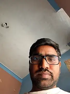 Stripchat Live Sex Cam of Harsha_Happy