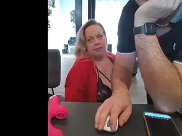 Stripchat Adult Webcam of Miss-Chupagirly