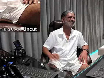 Stripchat Adult Webcams of OnlineBossUK